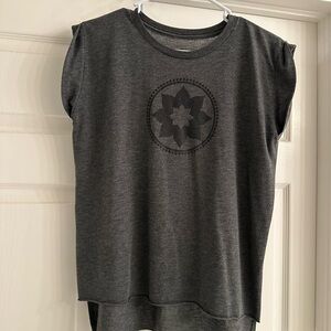 Club Pilates Gray Sleeveless Muscle Tee